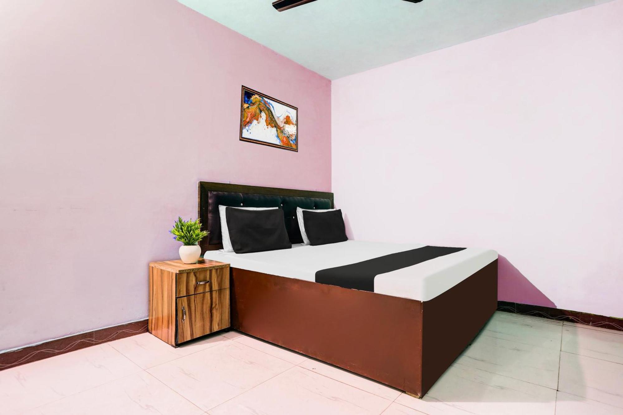 Hotel O Royal Classic Aligarh Exterior photo